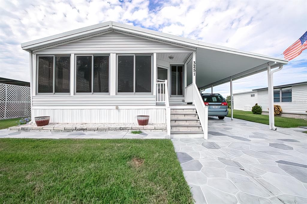 3251 CHANNING DRIVE HOLIDAY, FL 34690