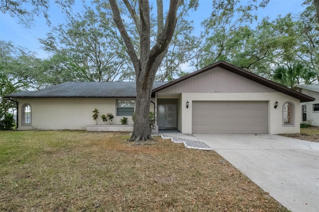 8613 WHITE SPRINGS DRIVE NEW PORT RICHEY, FL 34655