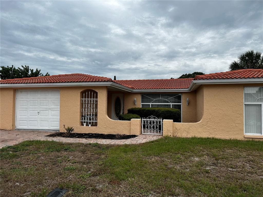 7225 CASTANEA DRIVE PORT RICHEY, FL 34668