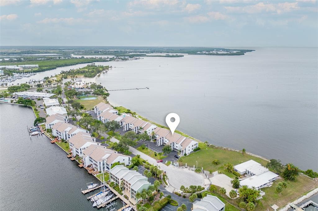 826 BAHIA DEL SOL DRIVE UNIT 56 RUSKIN, FL 33570