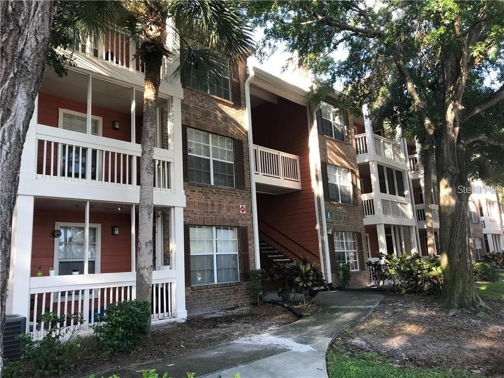 10200 GANDY BOULEVARD N UNIT 824 ST PETERSBURG, FL 33702