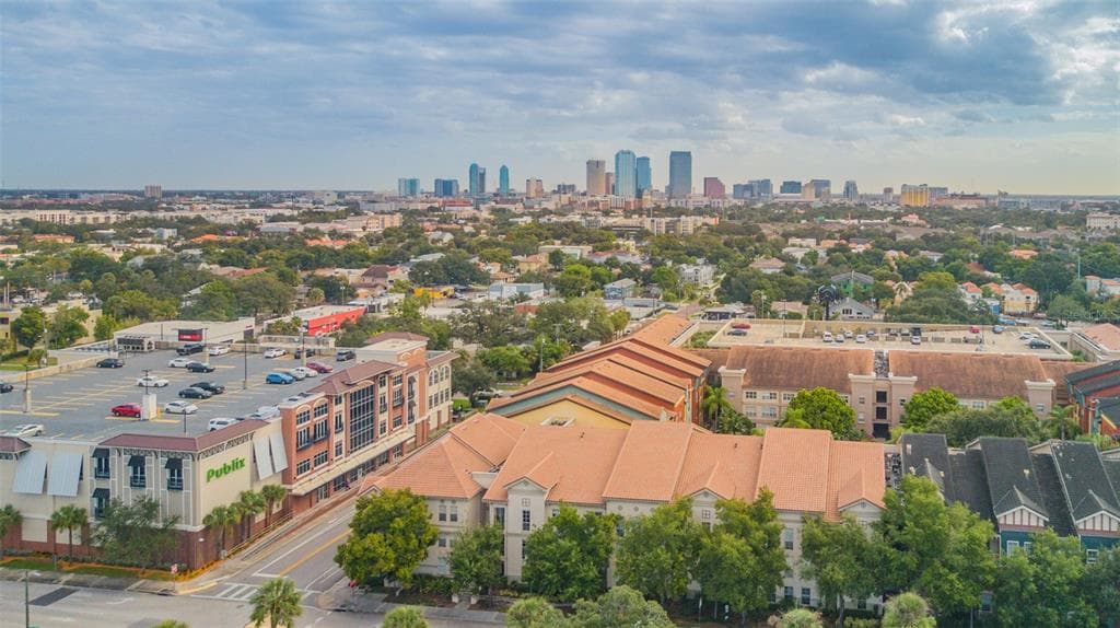 501 S MOODY AVENUE UNIT 1132 TAMPA, FL 33609