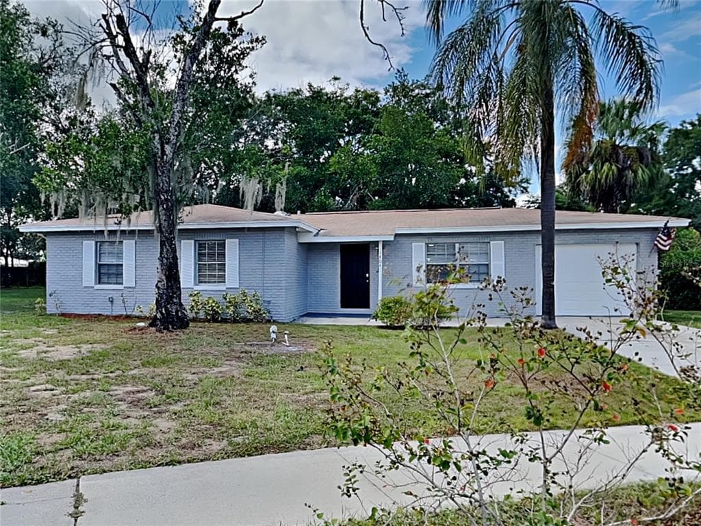 1404 FERNWOOD PLACE SEFFNER, FL 33584
