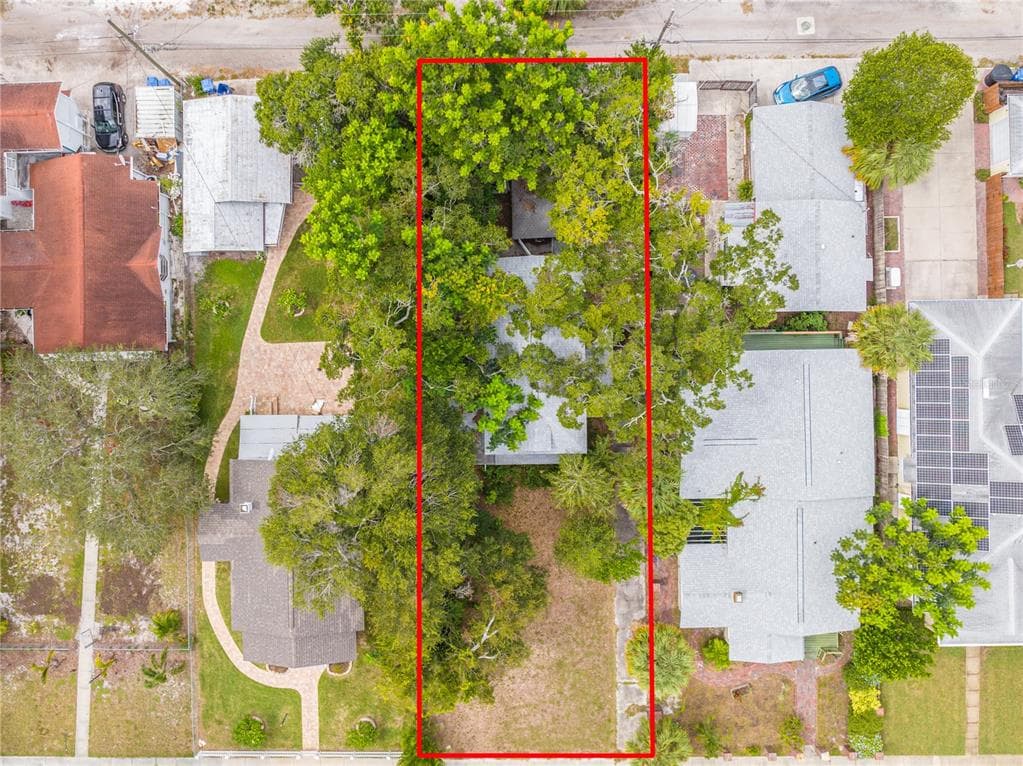 2700 11TH STREET N ST PETERSBURG, FL 33704