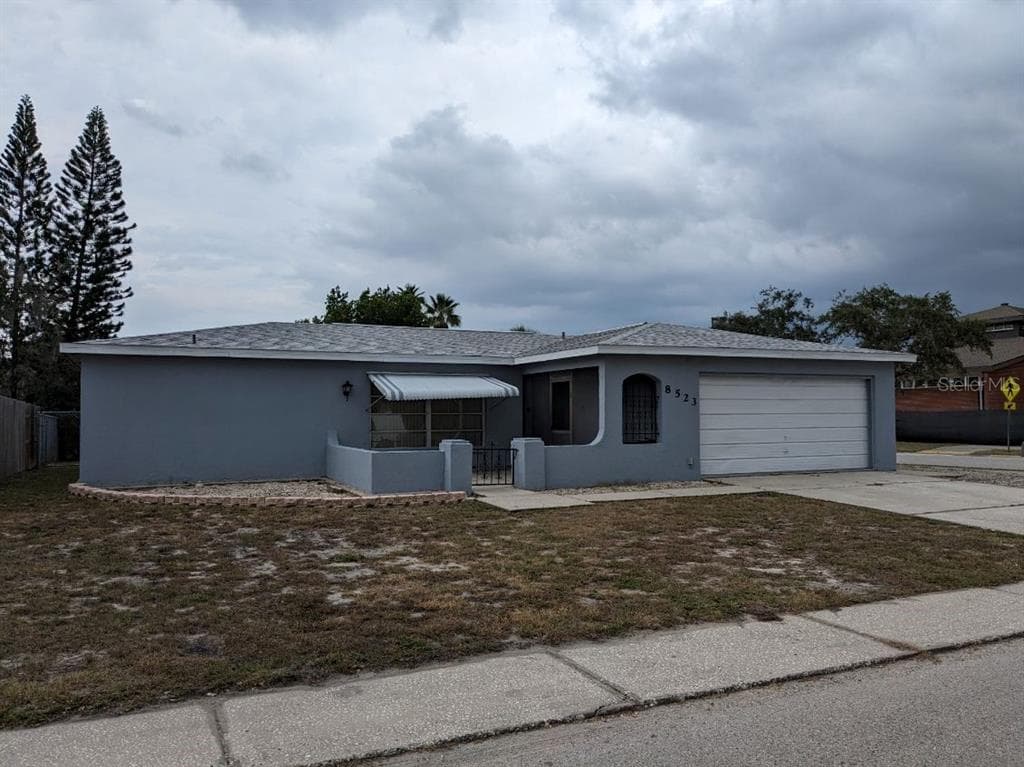 8523 MOULTON DRIVE PORT RICHEY, FL 34668