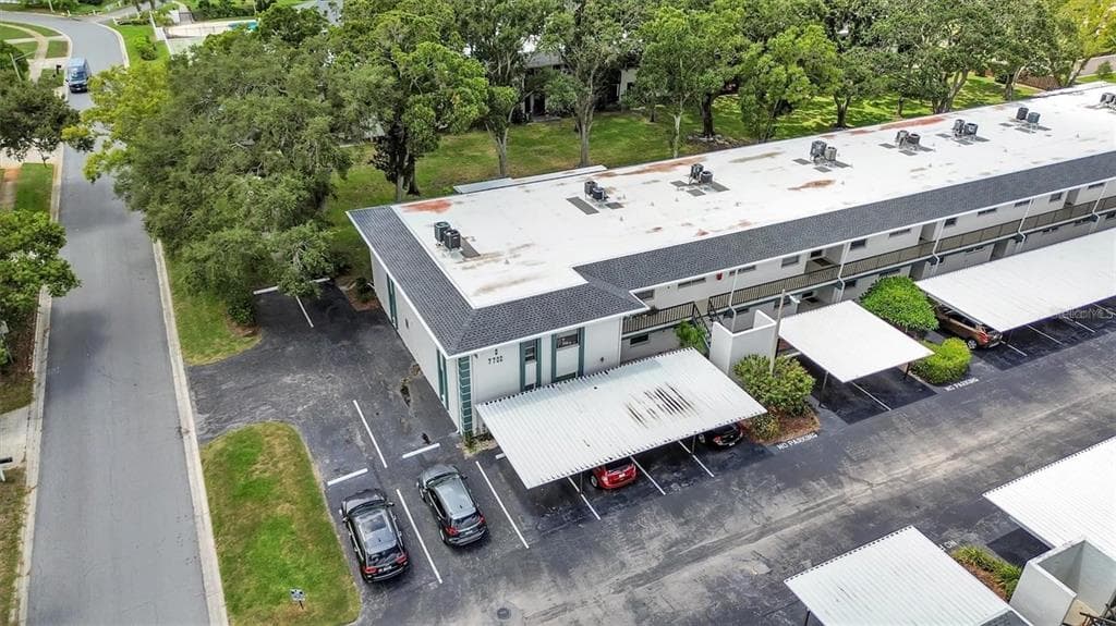 7700 92ND STREET UNIT 104 SEMINOLE, FL 33777