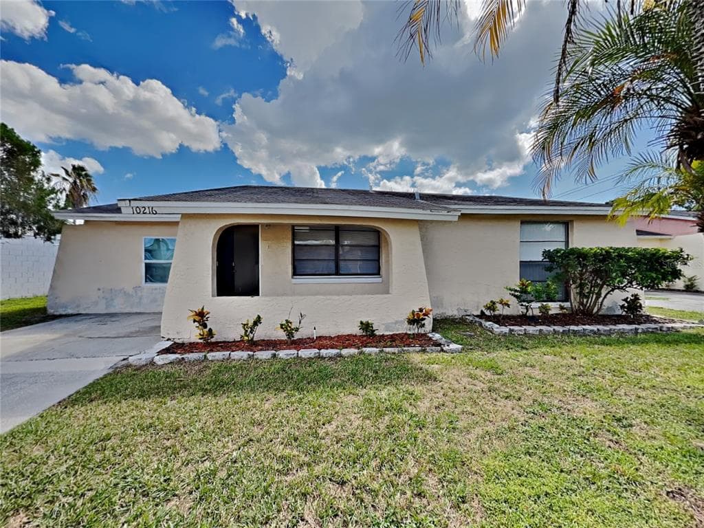 10216 CENTENNIAL COURT TAMPA, FL 33615