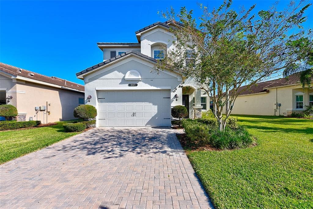 30471 CEASAR PARK DR WESLEY CHAPEL, FL 33543