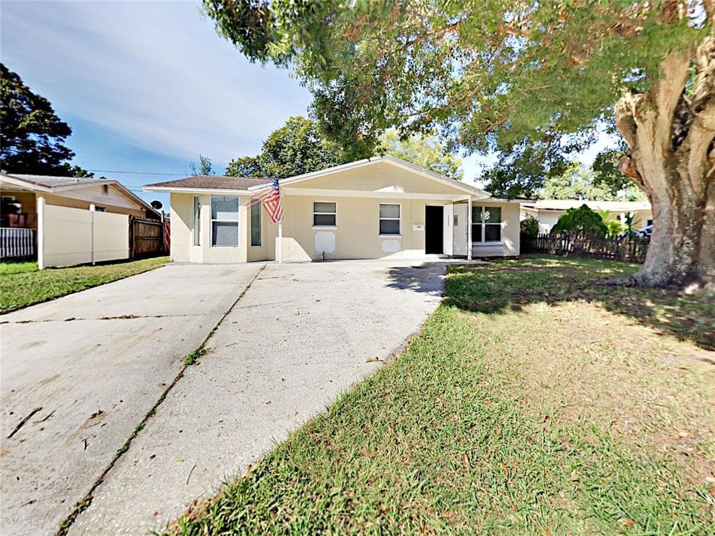 8840 55TH WAY N PINELLAS PARK, FL 33782
