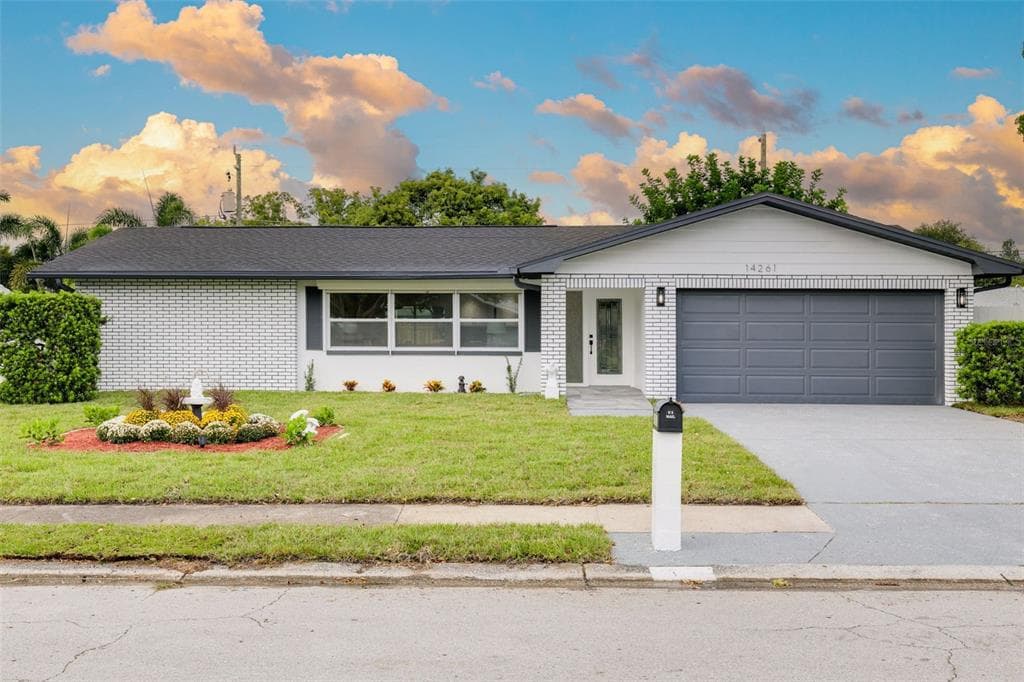 14261 113TH AVENUE LARGO, FL 33774
