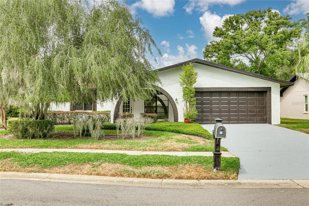 3569 FAIRWAY FOREST DRIVE PALM HARBOR, FL 34685