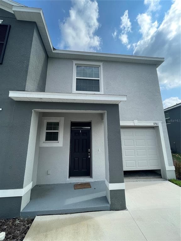 32811 PEZ LANDING LANE WESLEY CHAPEL, FL 33543