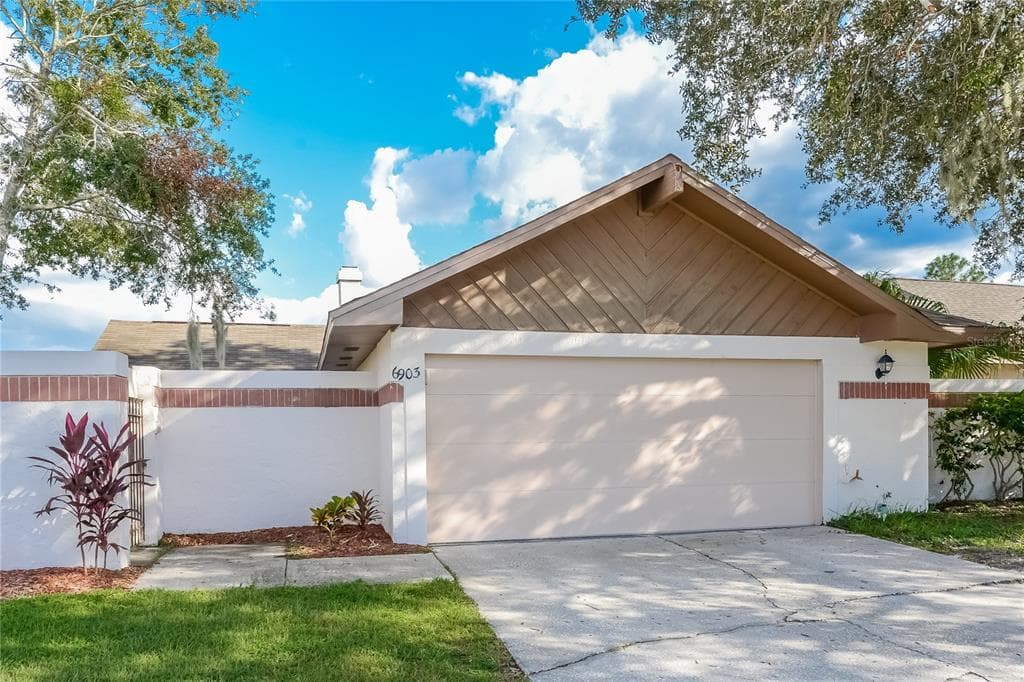 6903 SILVERMILL DRIVE TAMPA, FL 33635