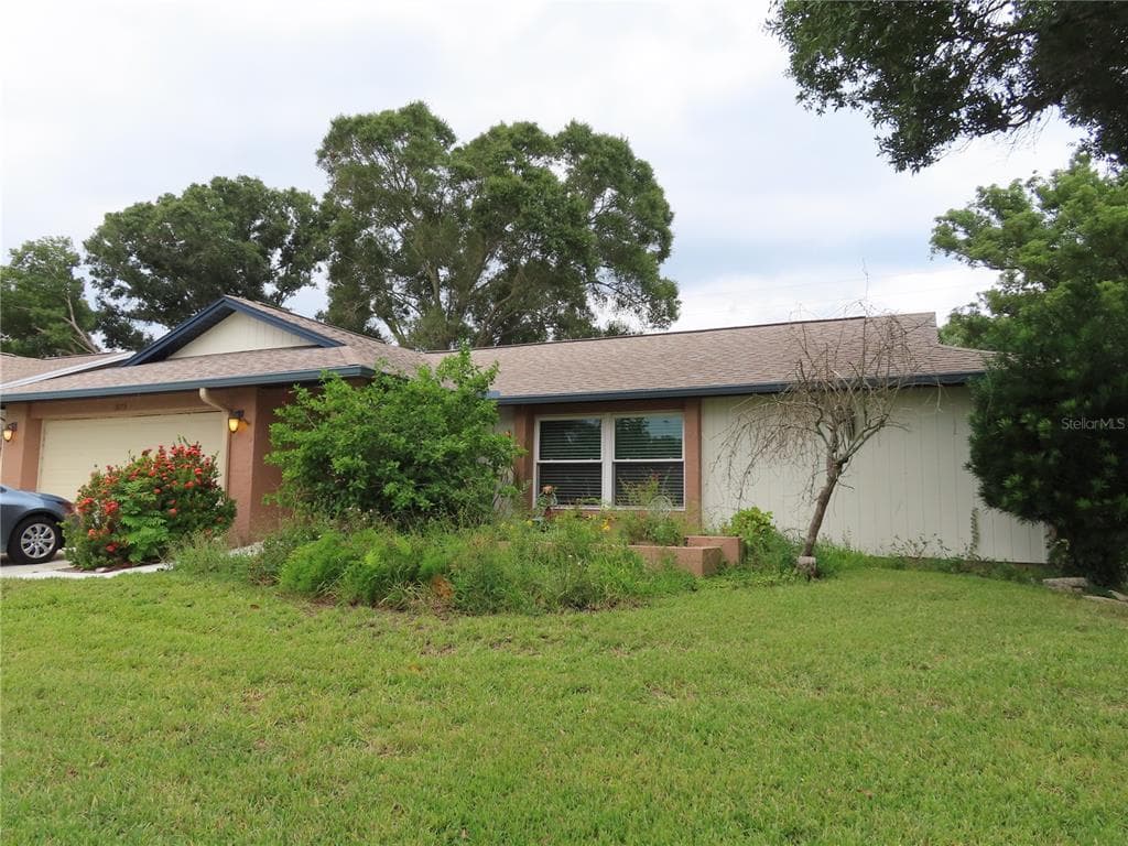 3075 E DORCHESTER DRIVE PALM HARBOR, FL 34684
