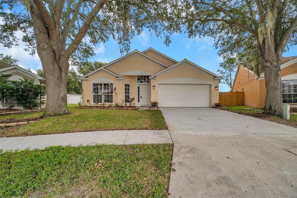 10628 WALKER VISTA DRIVE RIVERVIEW, FL 33578