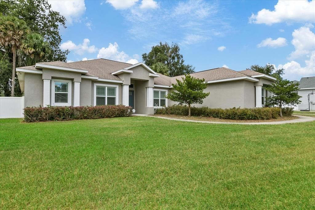 919 JOHN CRESSLER DRIVE SEFFNER, FL 33584