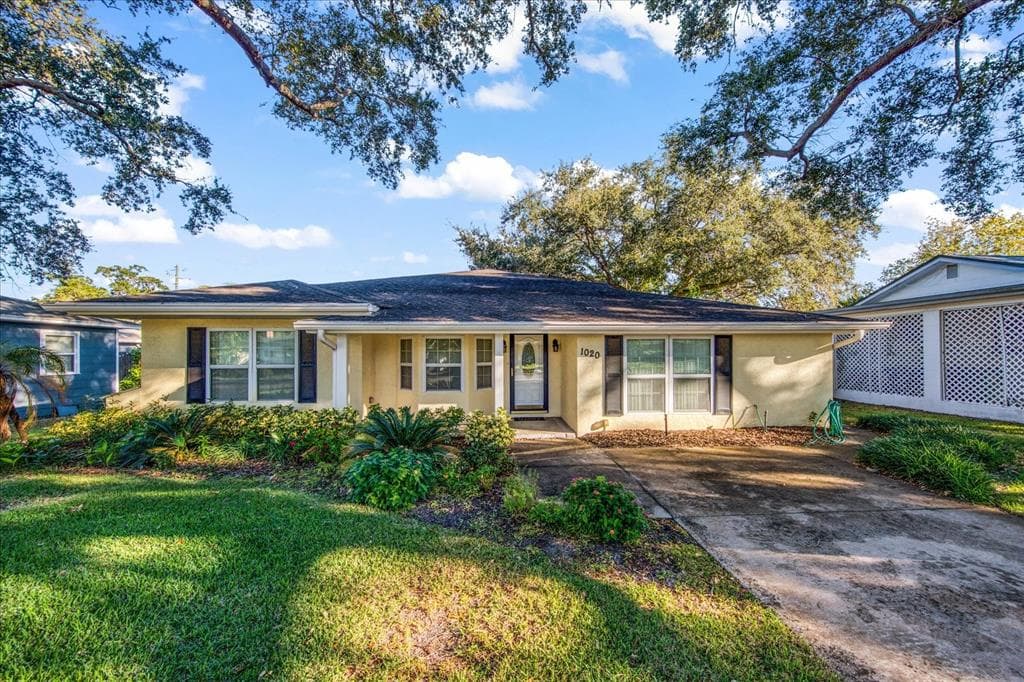 1020 2ND AVENUE NW LARGO, FL 33770