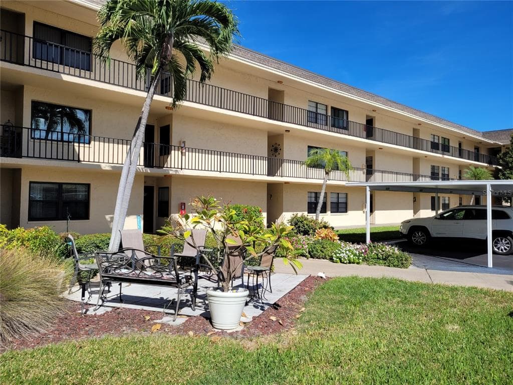 12300 VONN ROAD UNIT 4102