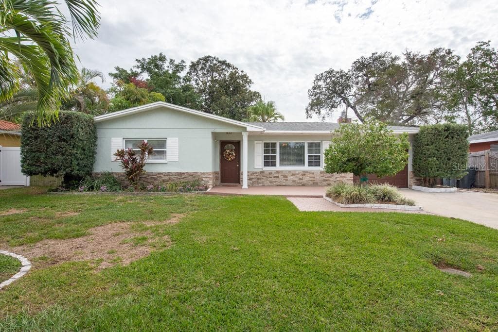 11324 59TH TERRACE SEMINOLE, FL 33772