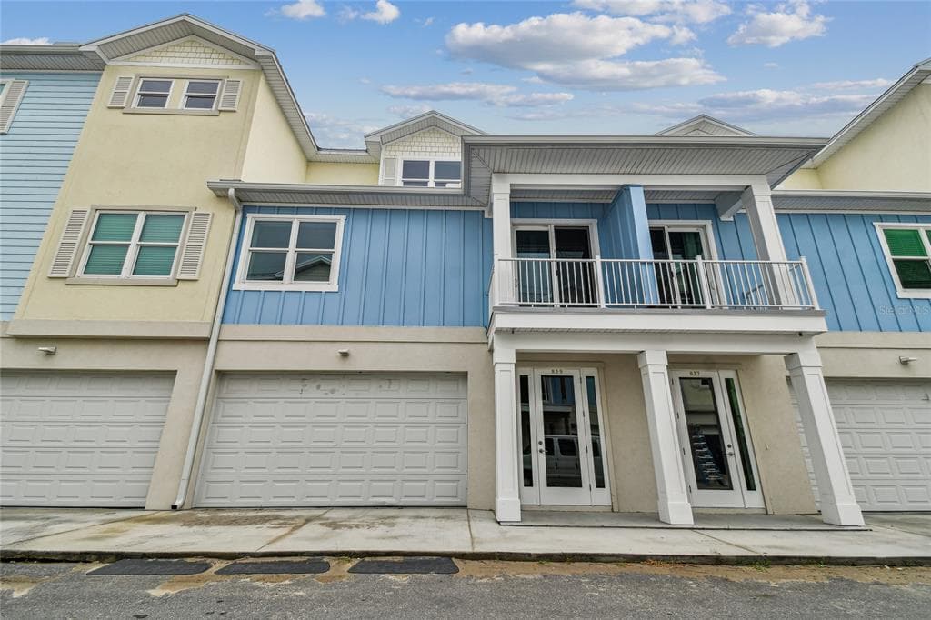 839 OAK BEND LANE DUNEDIN, FL 34698