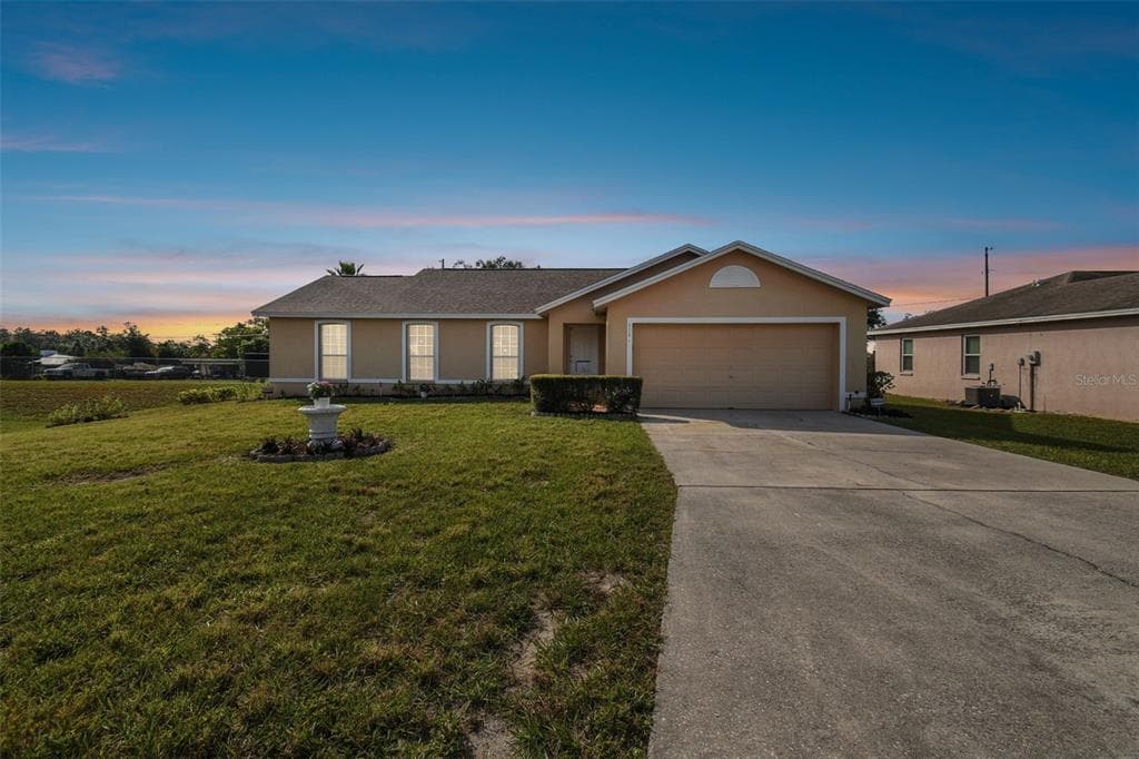 778 BARCLAY TERRACE LAKE WALES, FL 33853