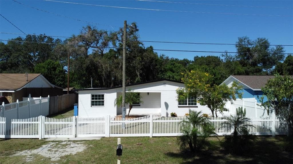 505 CALHOUN AVENUE