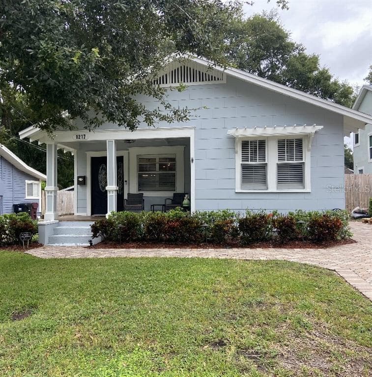 1217 NOBLE PLACE ORLANDO, FL 32801