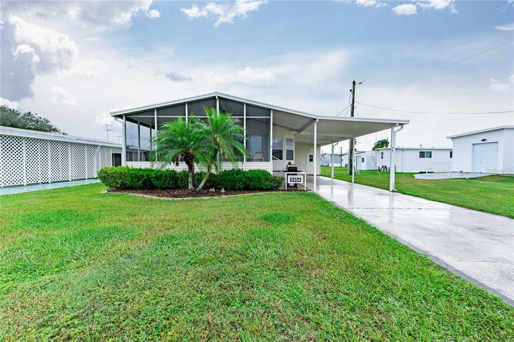 5354 WATERS STREET ZEPHYRHILLS, FL 33542
