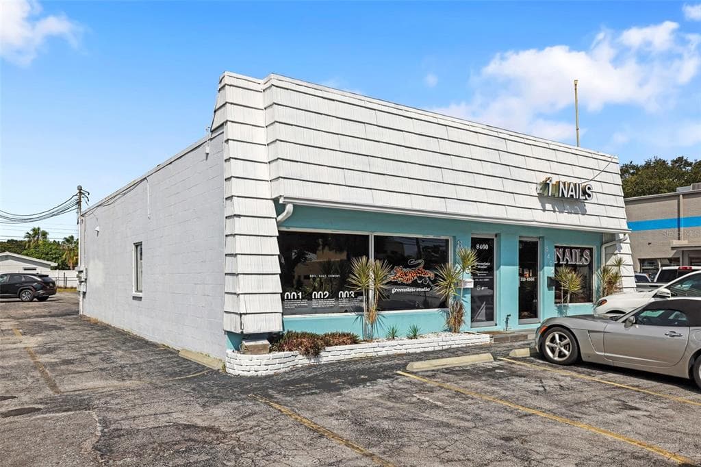 8460 SEMINOLE BOULEVARD SEMINOLE, FL 33772