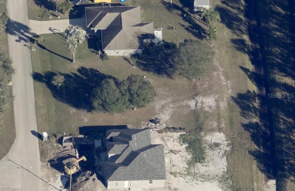 315 RANIER AVENUE LEHIGH ACRES, FL 33974