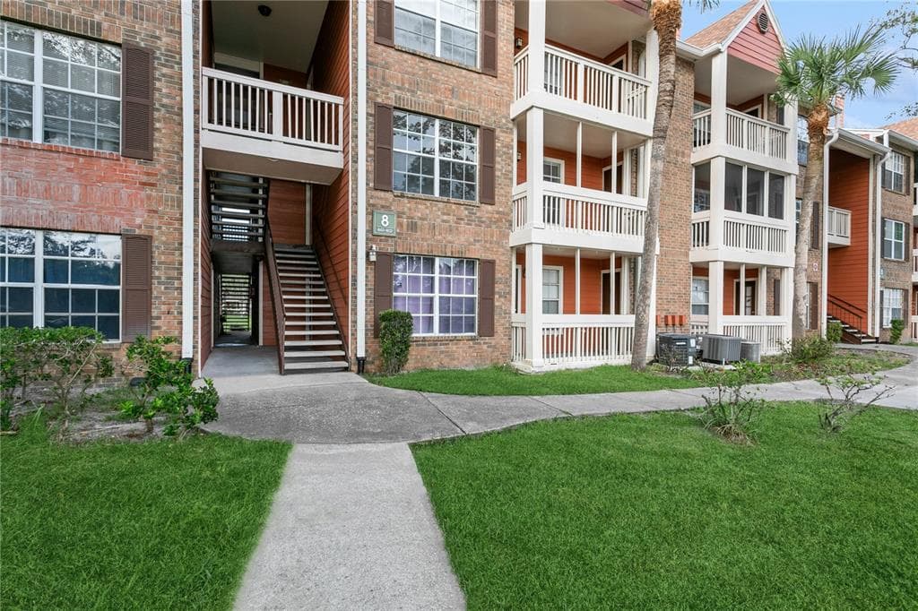 10200 GANDY BOULEVARD N UNIT 805 ST PETERSBURG, FL 33702