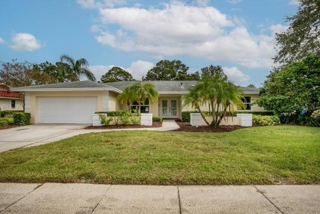 3171 HYDE PARK DRIVE CLEARWATER, FL 33761