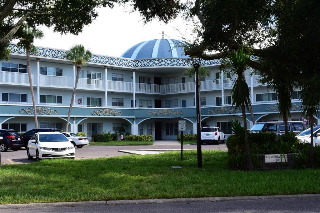 2381 ECUADORIAN WAY UNIT 41 CLEARWATER, FL 33763