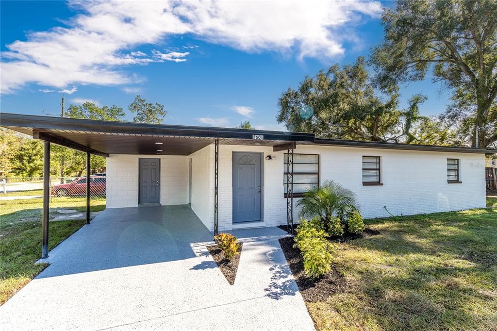 3601 E COMANCHE AVENUE TAMPA, FL 33610