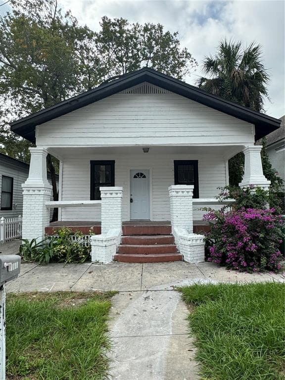 2120 W PINE STREET TAMPA, FL 33607