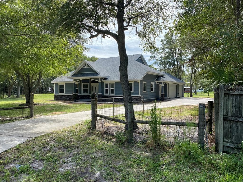 10001 BAHIA LOOP LAND O LAKES, FL 34639