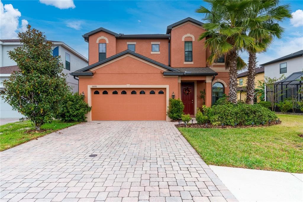 15216 ANTILLES ISLE LANE TAMPA, FL 33647