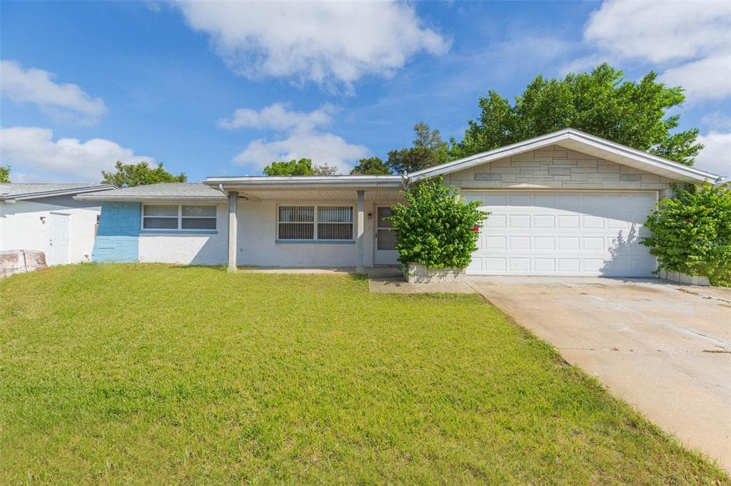 8900 STERLING LANE PORT RICHEY, FL 34668