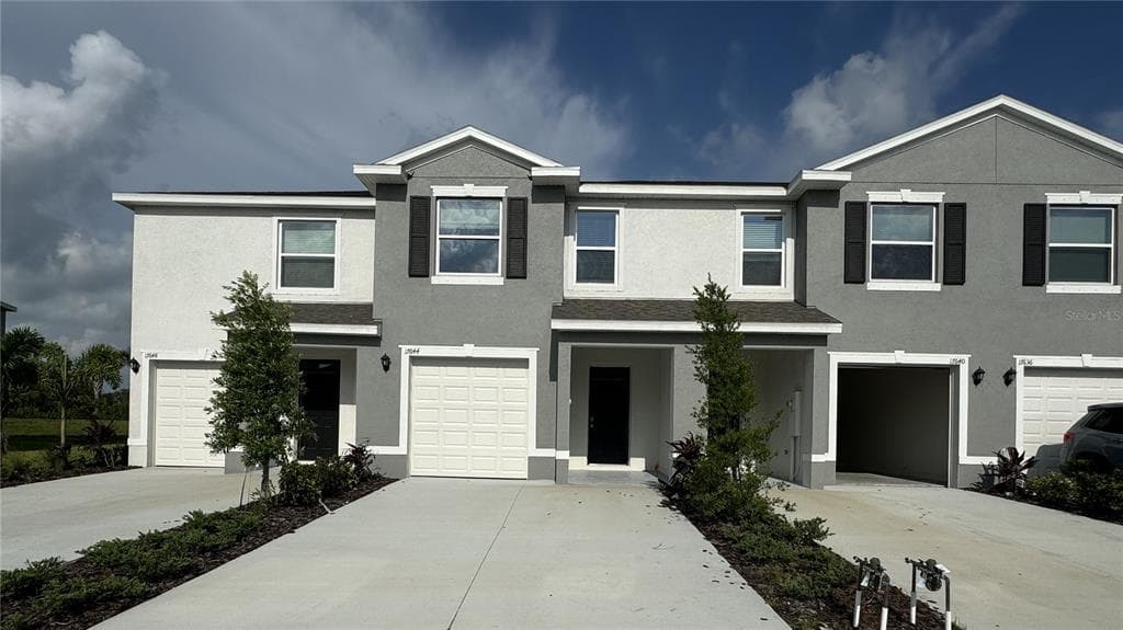 17644 CRESCENT MOON LOOP BRADENTON, FL 34211