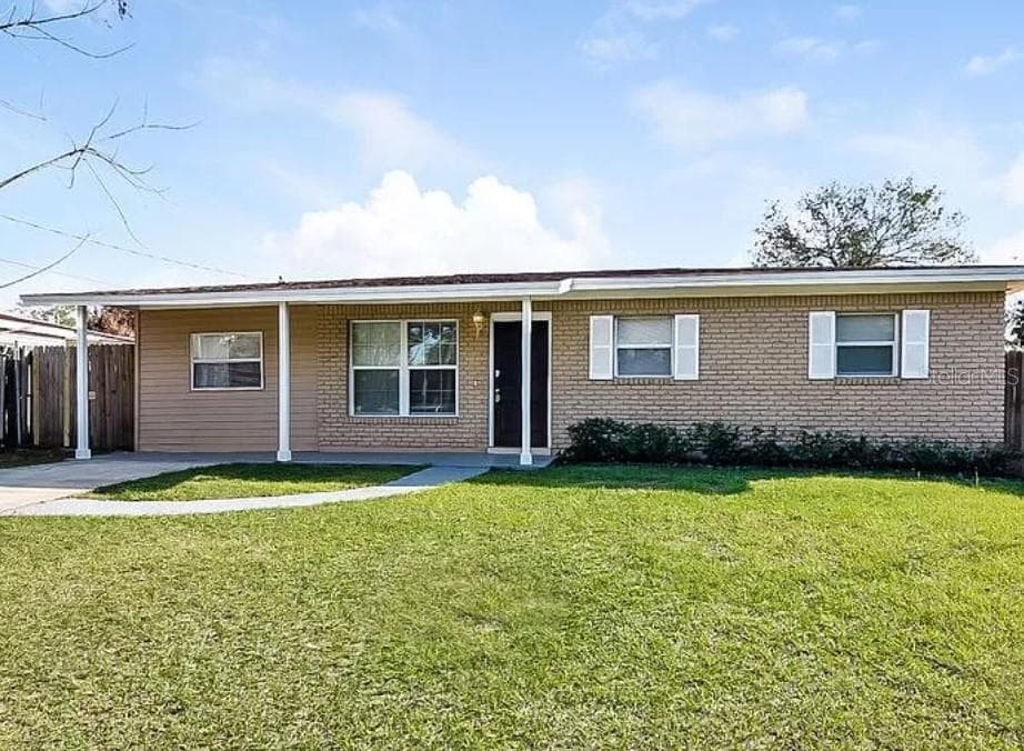 7021 CONIFER DRIVE TAMPA, FL 33637