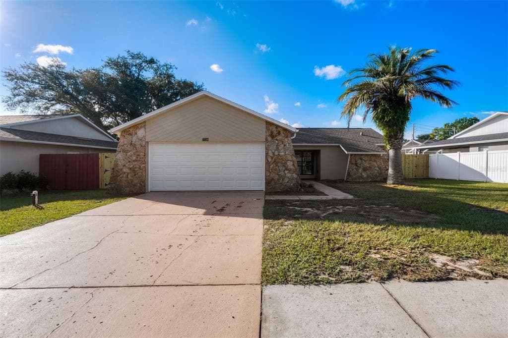 7726 RIVERDALE DRIVE NEW PORT RICHEY, FL 34653