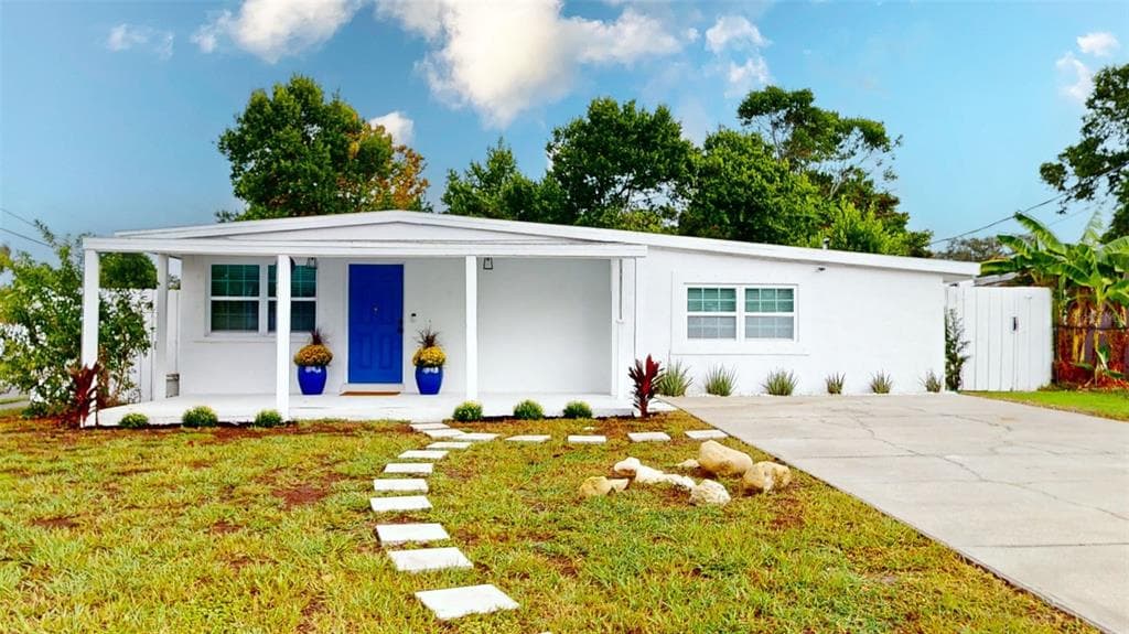 4017 W MONTGOMERY TERRACE TAMPA, FL 33616