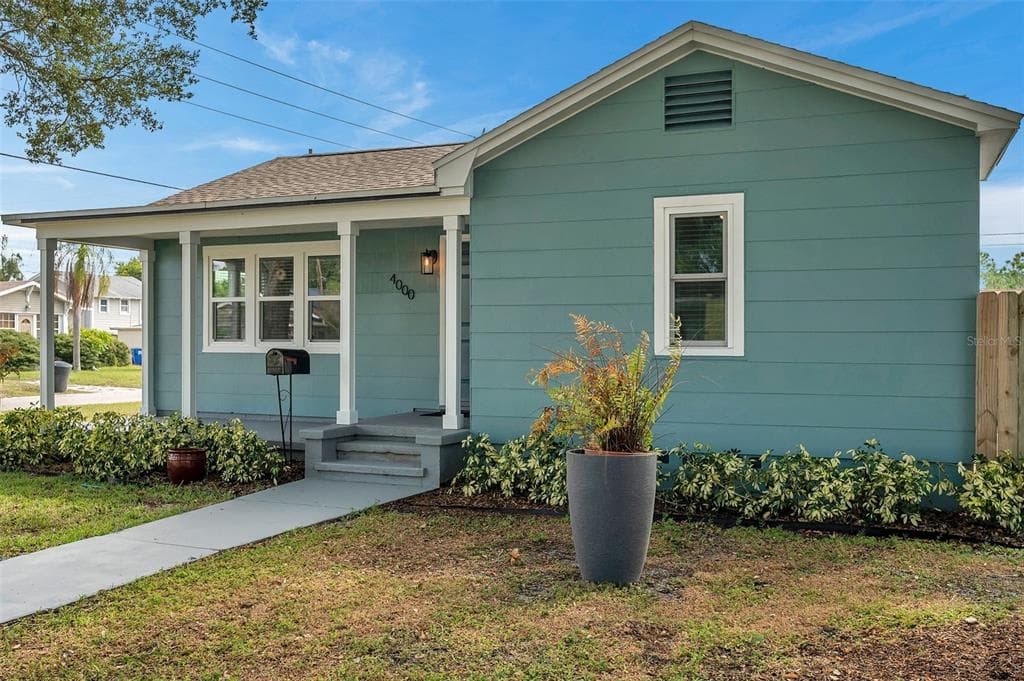 4000 10TH AVENUE N UNIT A ST PETERSBURG, FL 33713