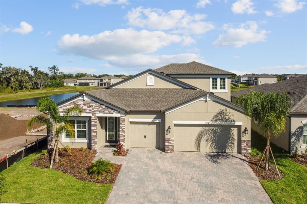 5072 BROMELIAD AVENUE WIMAUMA, FL 33598