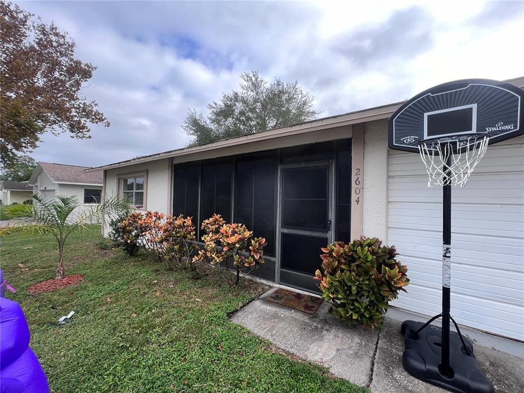 2604 OCHATILLA ROAD HOLIDAY, FL 34691