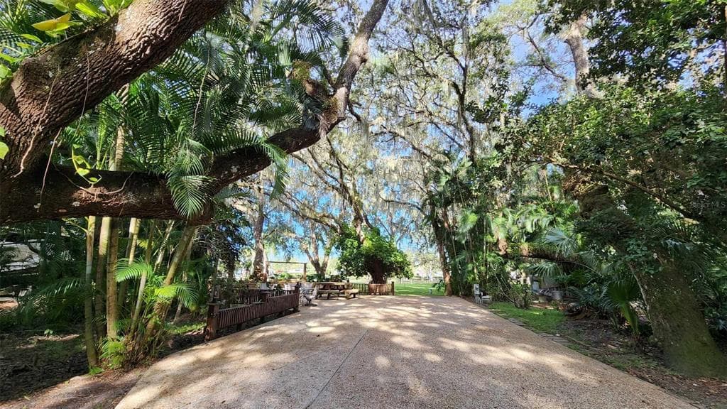 287 BEAR TRAIL LAKE WALES, FL 33898
