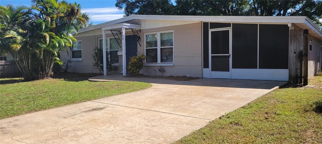 500 80TH AVENUE N ST PETERSBURG, FL 33702