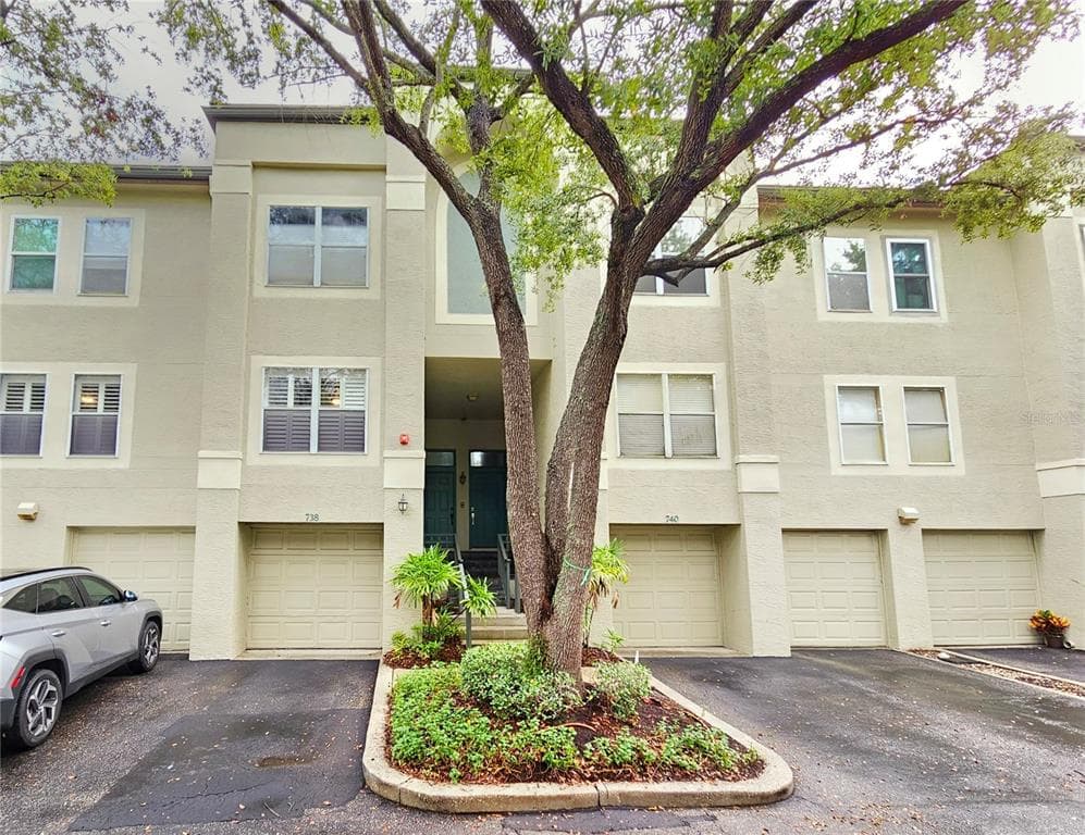 738 CORAL REEF DRIVE