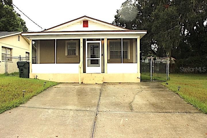 516 W 14TH STREET LAKELAND, FL 33805