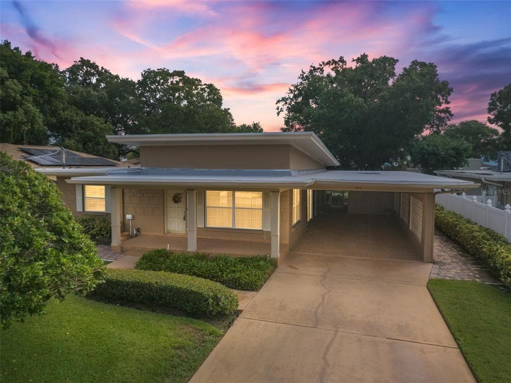305 N GLEN AVENUE TAMPA, FL 33609